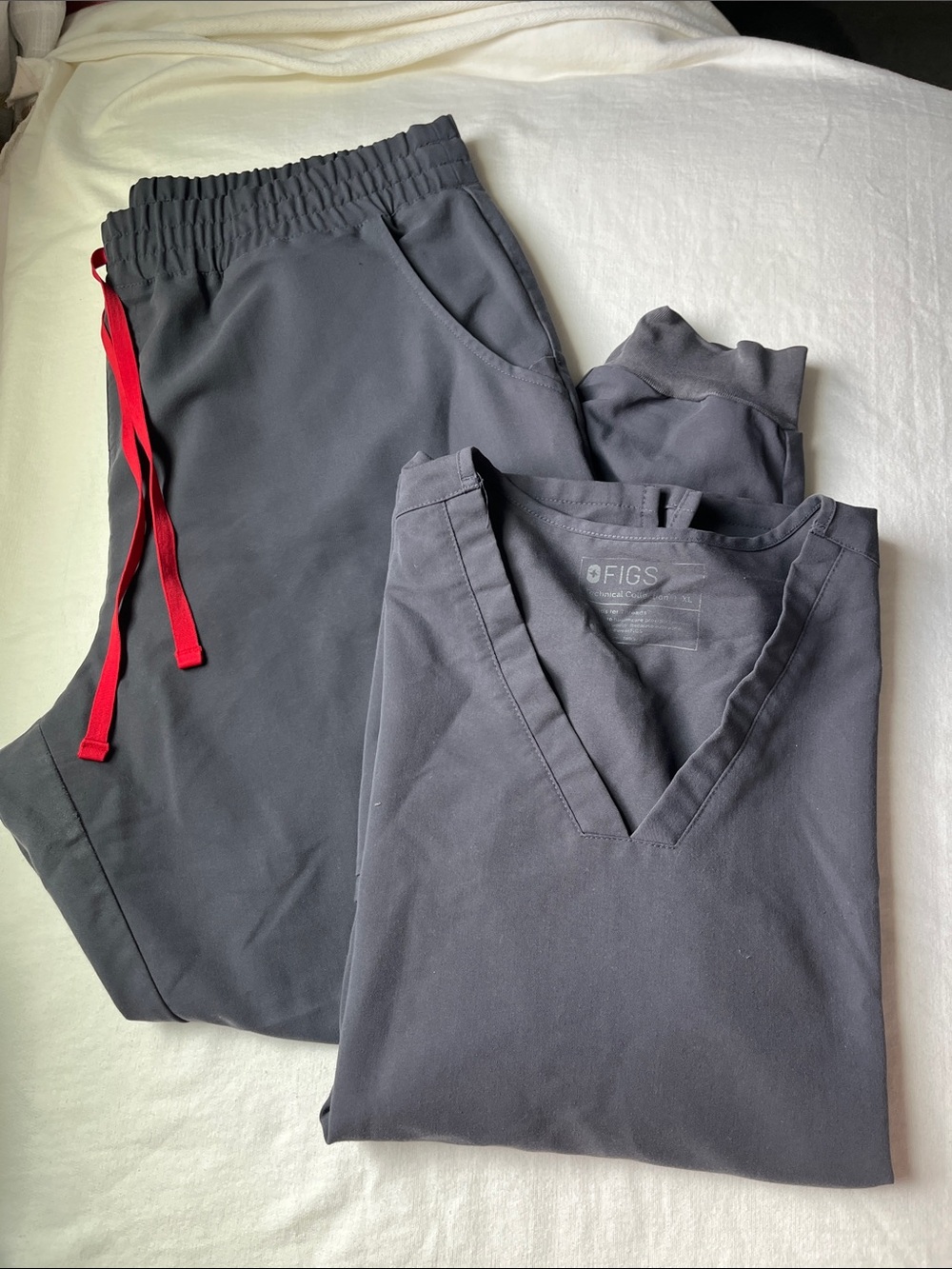 FIGS Scrub Set Charcoal XL